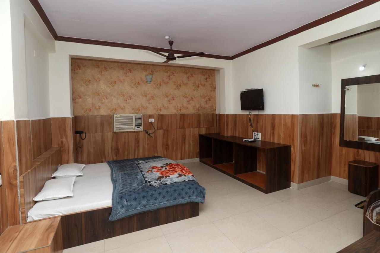 Hotel Jain Residency à Pachmarhī Extérieur photo